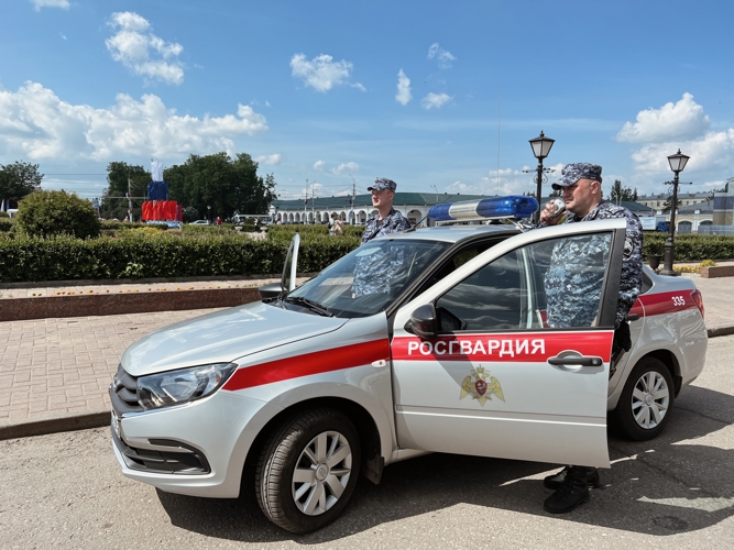 11 правонарушений пресекли сотрудники вневедомственной охраны Росгвардии за последнюю неделю в Костроме